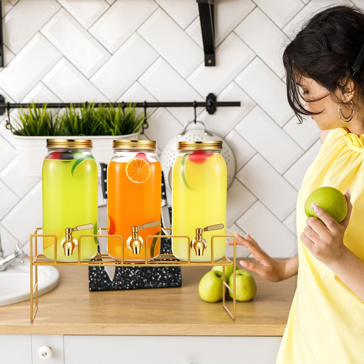 80 oz Glass Beverage Dispenser with Stand V51456